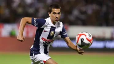 Bassco Soyer jugando en el equipo principal de Alianza Lima