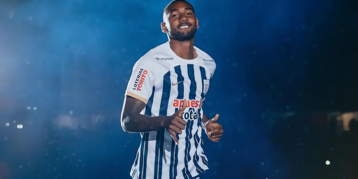 Aldair Fuentes viene de recibir el respaldo de la directiva de Alianza Lima