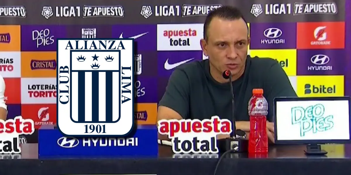 Alejandro Restrepo en la conferencia de prensa tras el partido