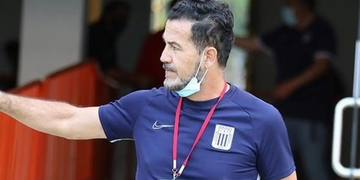 El entrenador argentino llegó al club en un momento complicado 