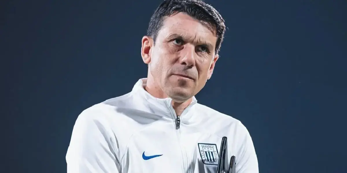 El entrenador uruguayo arruinó la final con una alineación inexplicable