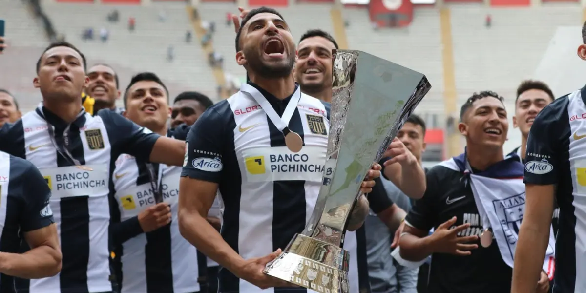 El futbolista viene entrenando junto con el primer equipo para ganarse la confianza de Guillermo Salas