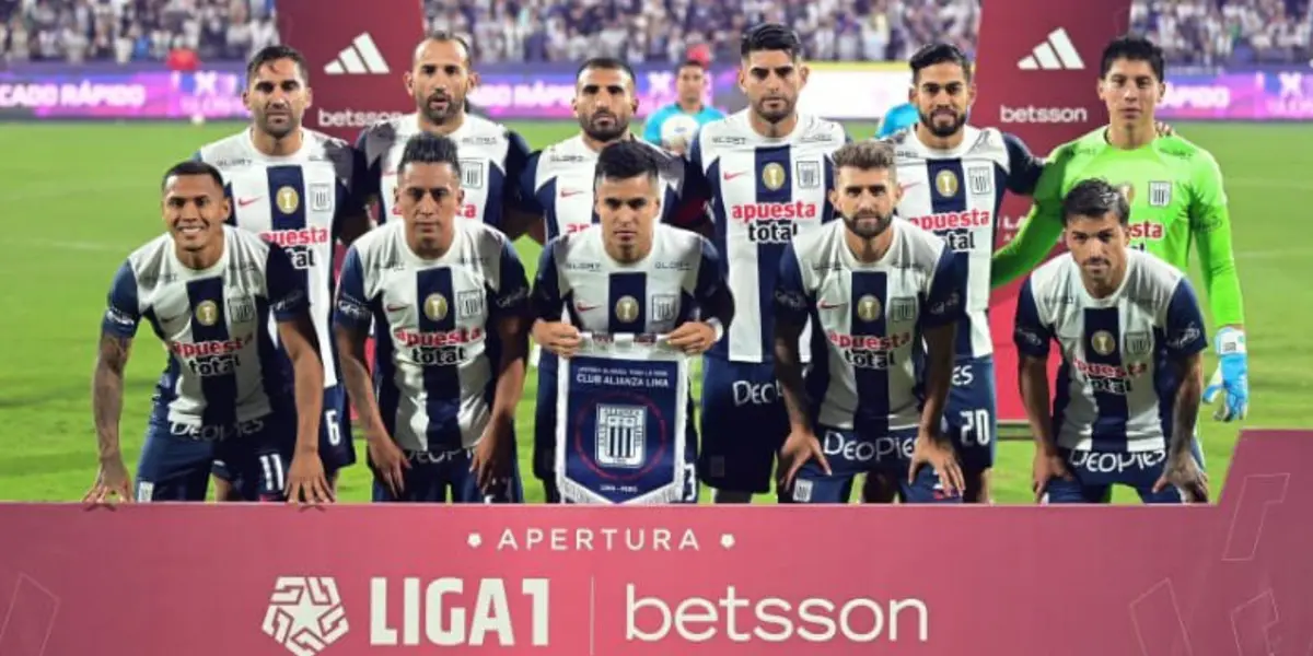 El partido se está complicando más de lo normal para el equipo blanquiazul